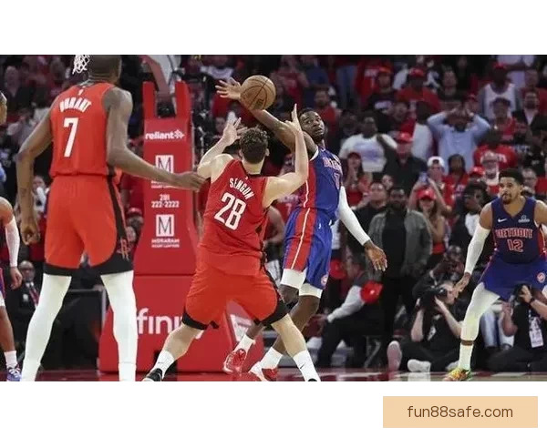 杜伦22分14篮板助活塞双杀森林狼 兰德尔空砍27分华子缺阵错失评奖机会 杜伦22分14篮板助活塞双杀森林狼 兰德尔空砍27分华子缺阵错失评奖机会